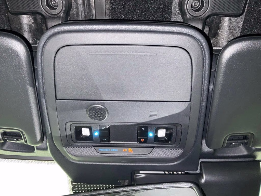 2026 Shadow Black Ford Bronco Outer Banks 4X4 SUV