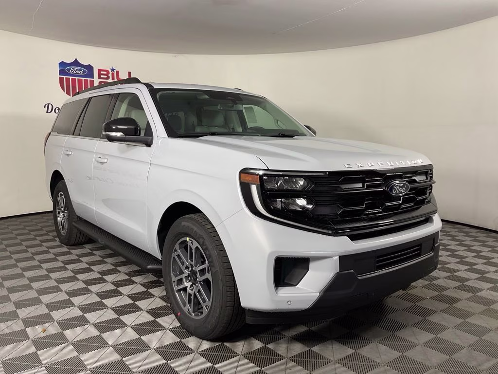 2026 Silver Metallic Ford Expedition Active RWD SUV