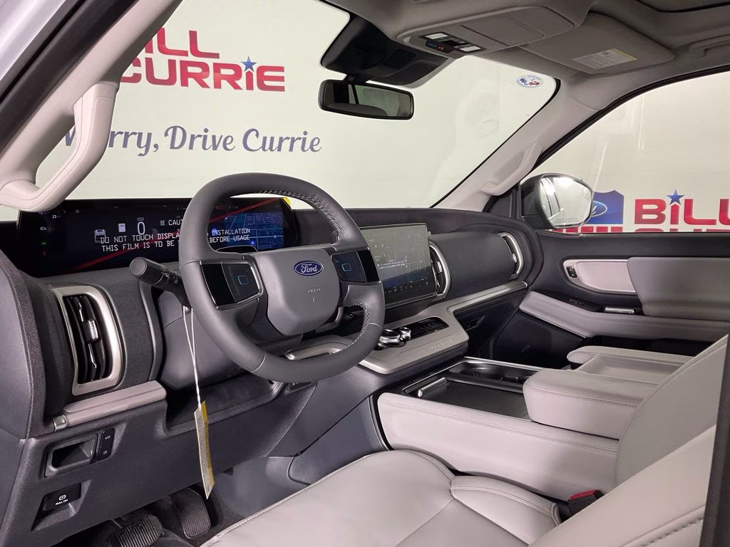 2026 Silver Metallic Ford Expedition Active RWD SUV