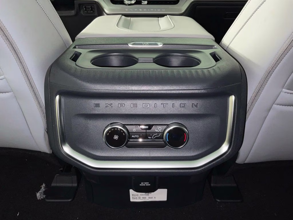 2026 Silver Metallic Ford Expedition Active RWD SUV