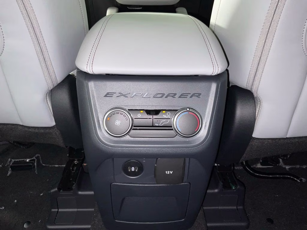 2026 White Ford Explorer Active RWD SUV