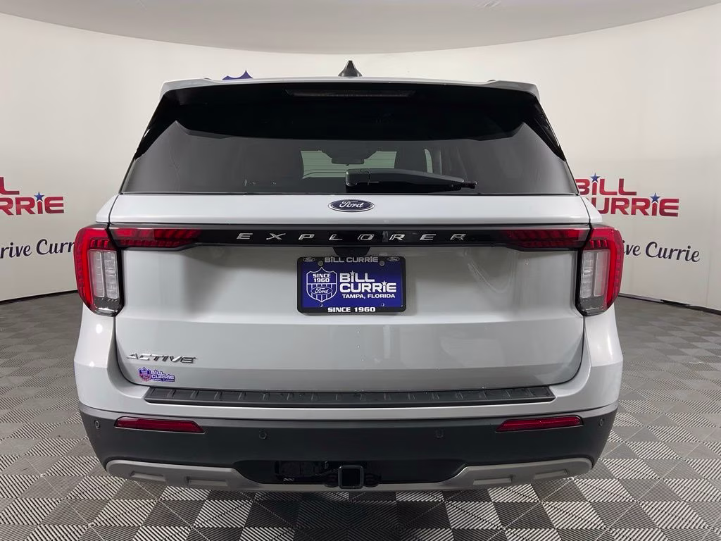 2026 White Ford Explorer Active RWD SUV