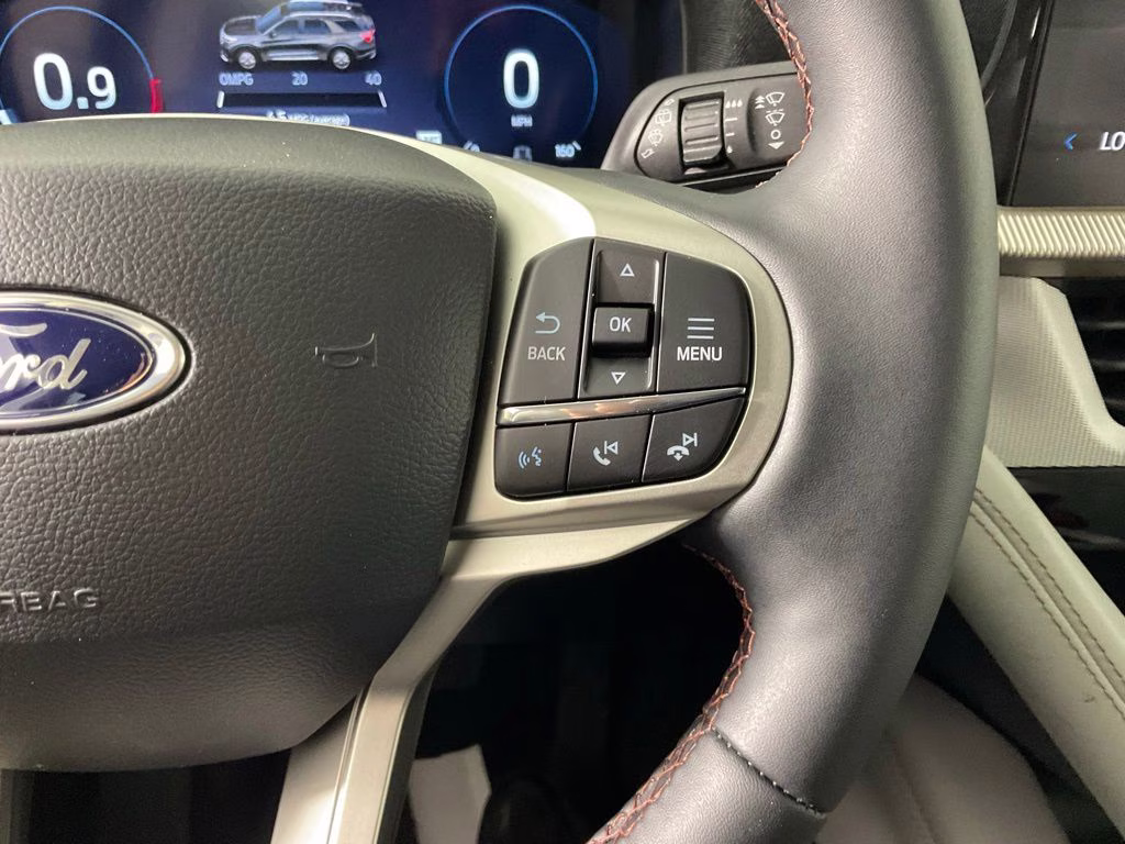 2026 Gray Metallic Ford Explorer Active RWD SUV