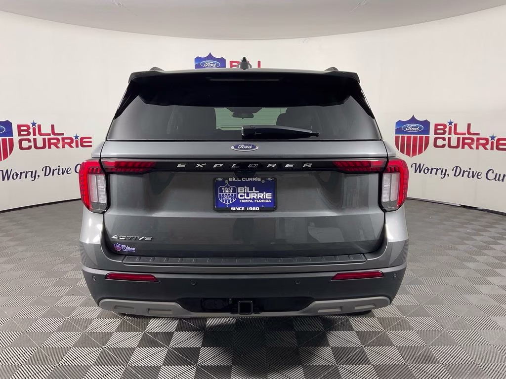 2026 Gray Metallic Ford Explorer Active RWD SUV