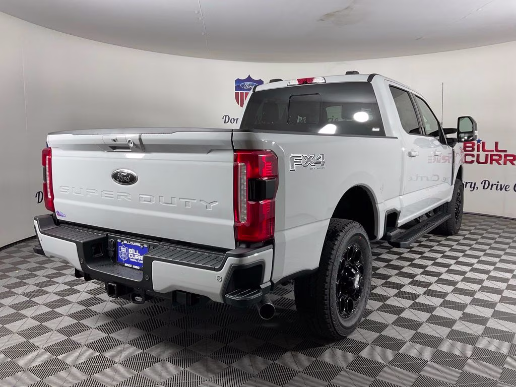 2026 Avalanche Ford Super Duty F-250 SRW Lariat 4X4 Truck