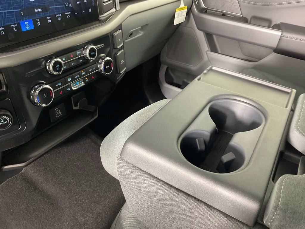 2026 Oxford White Ford F-150 XLT RWD Truck