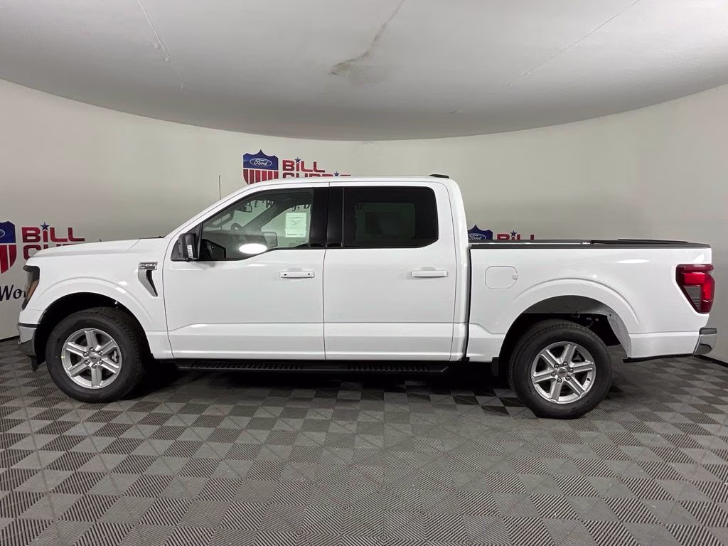 2026 Oxford White Ford F-150 XLT RWD Truck