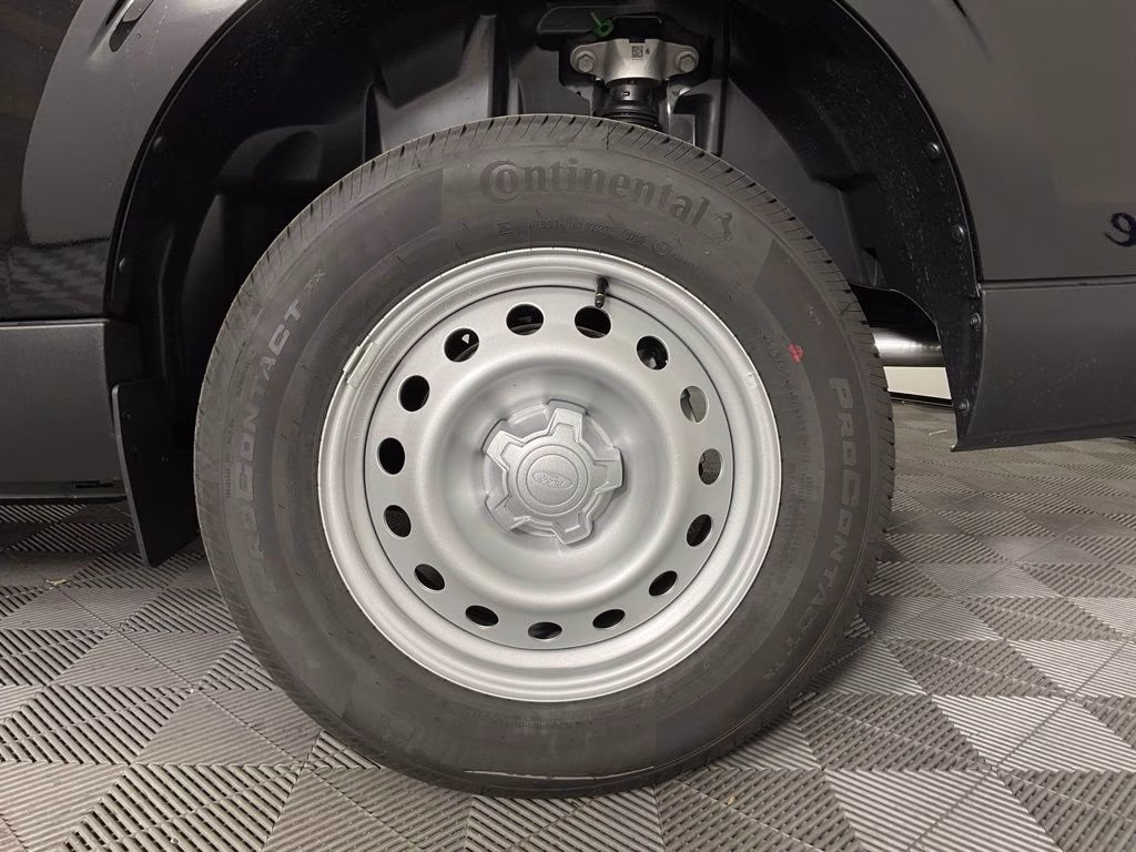 2026 Shadow Black Ford Maverick XL FWD Truck