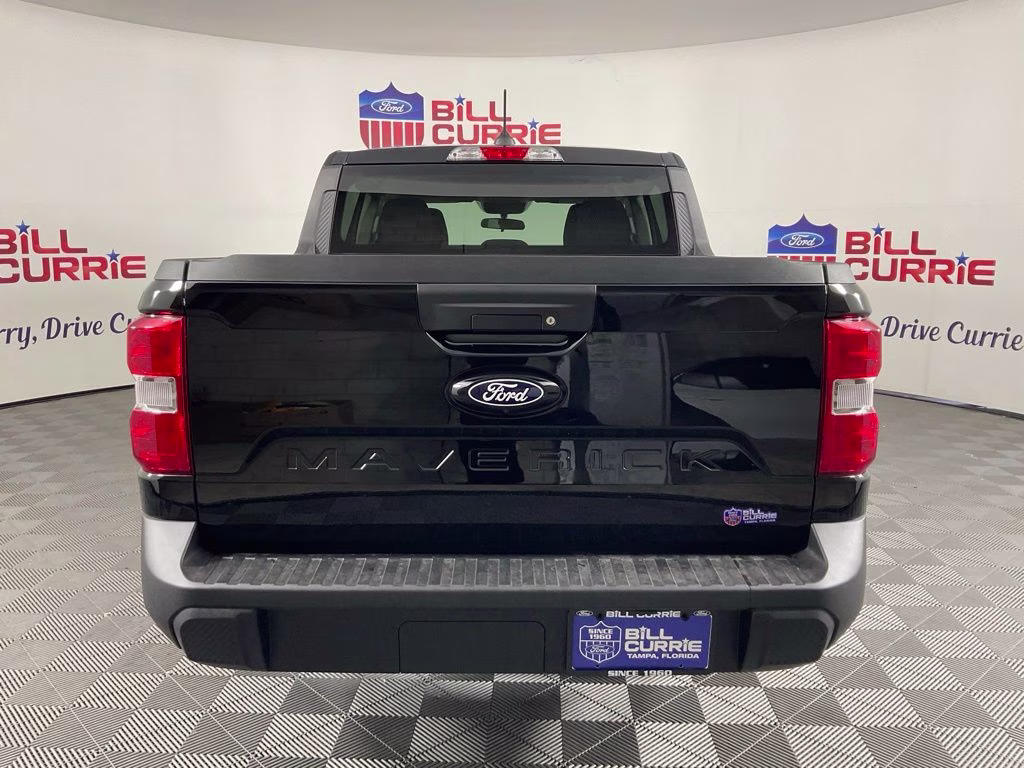 2026 Shadow Black Ford Maverick XL FWD Truck