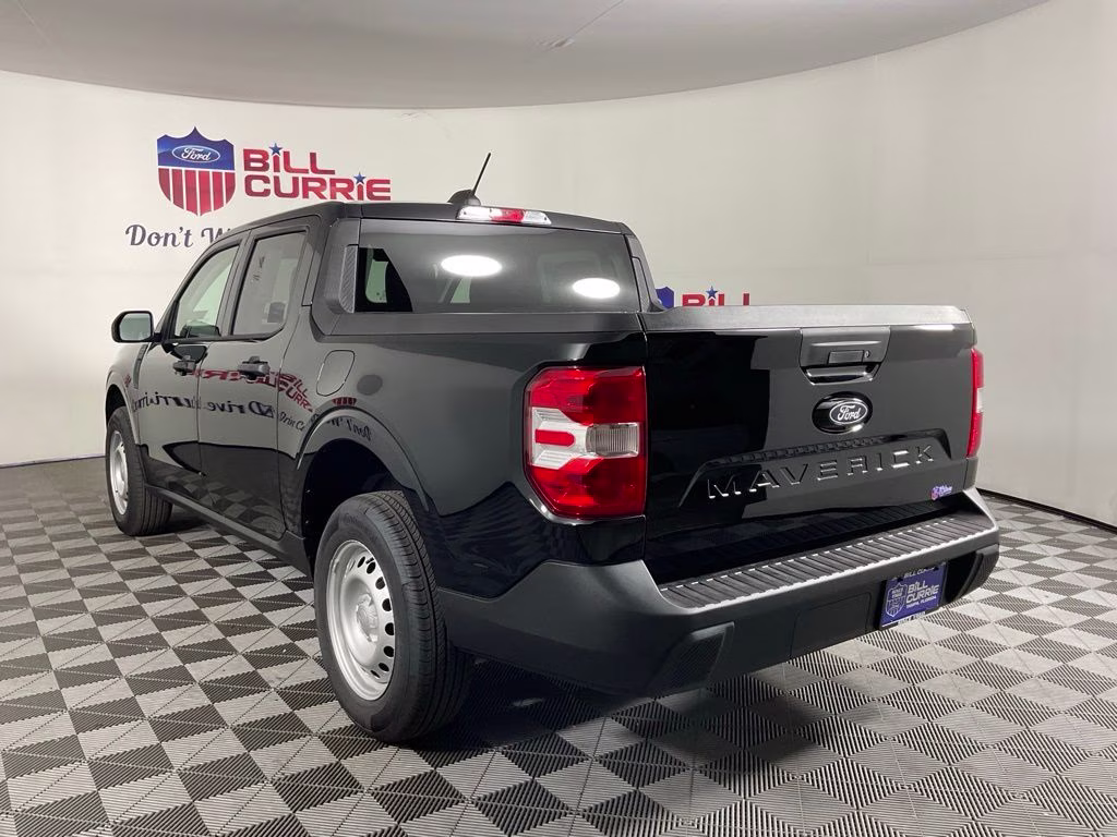 2026 Shadow Black Ford Maverick XL FWD Truck