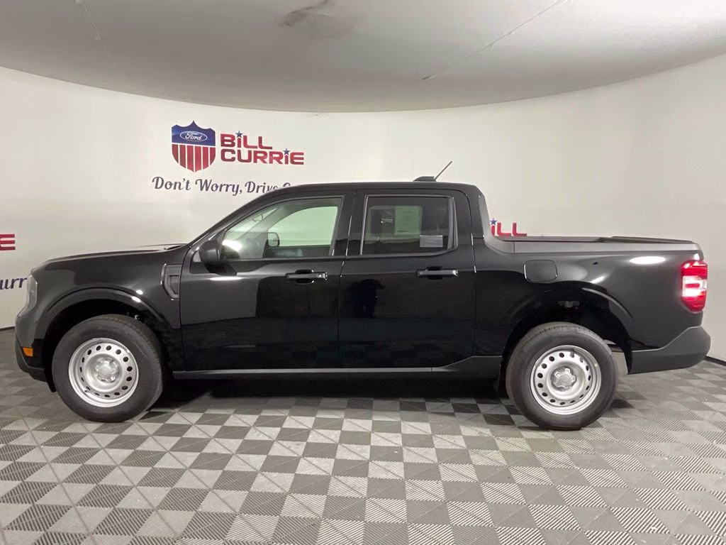 2026 Shadow Black Ford Maverick XL FWD Truck