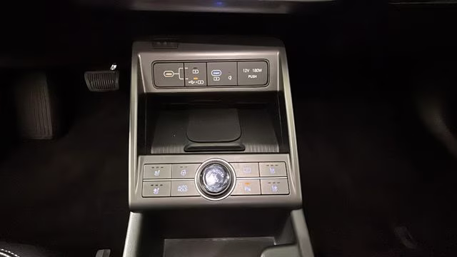 2025 Atlas White Hyundai Kona Limited AWD SUV