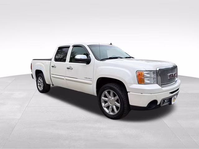 2012 GMC Sierra 4WD Crew Cab Short Box's photo
