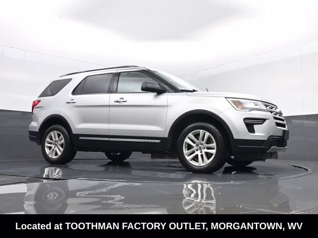 2018 Ingot Silver Ford Explorer XLT 4X4 SUV