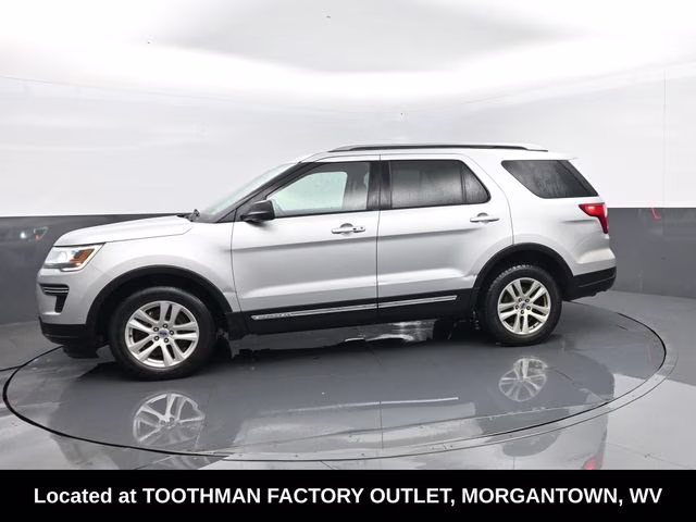 2018 Ingot Silver Ford Explorer XLT 4X4 SUV