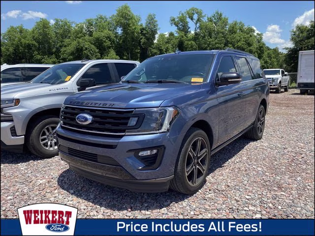 2019 Ford Expedition Limited's photo