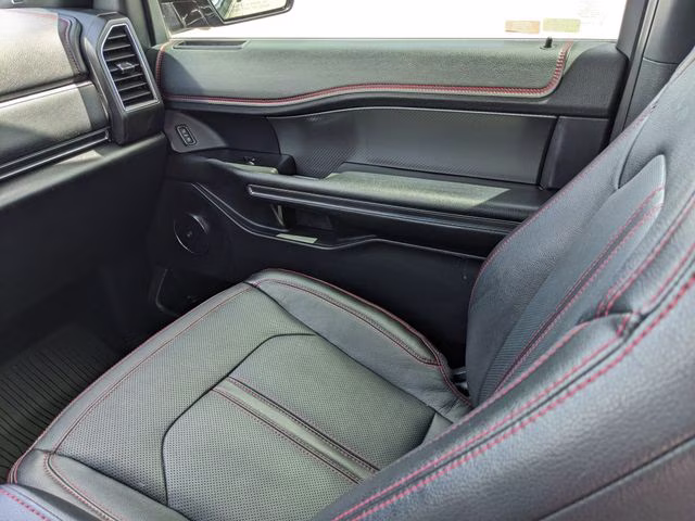 2019 Blue Metallic Ford Expedition Limited RWD SUV