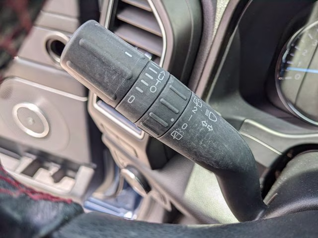 2019 Blue Metallic Ford Expedition Limited RWD SUV