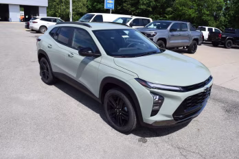 2026 Green Chevrolet Trax ACTIV FWD SUV