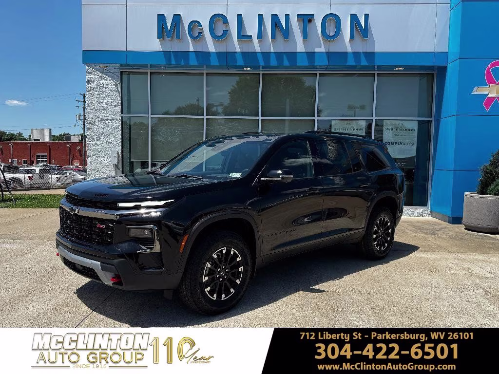 2026 Mosaic Black Metallic Chevrolet Traverse Z71 AWD SUV