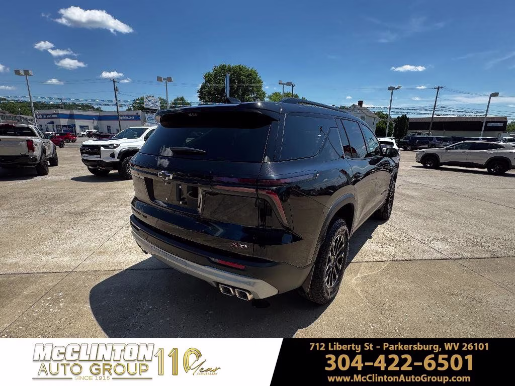2026 Mosaic Black Metallic Chevrolet Traverse Z71 AWD SUV