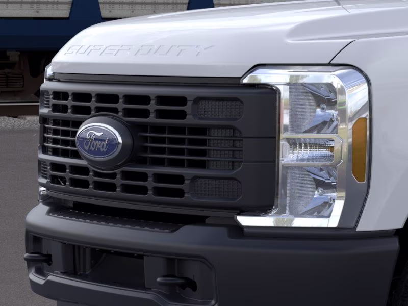 2026 Oxford White Ford Super Duty F-350 SRW XL 4X4 Truck