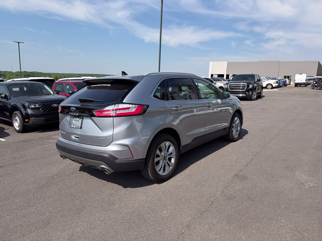 2024 Iconic Silver Metallic Ford Edge Titanium AWD SUV