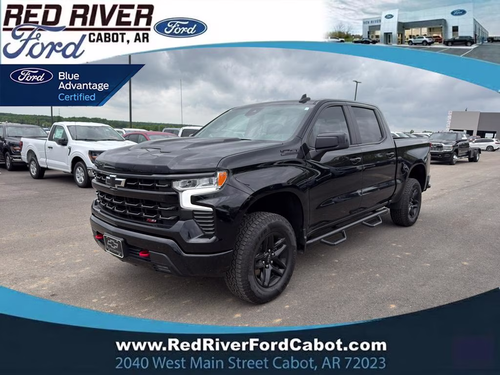 2024 Black Chevrolet Silverado LT Trail Boss 4X4 Truck