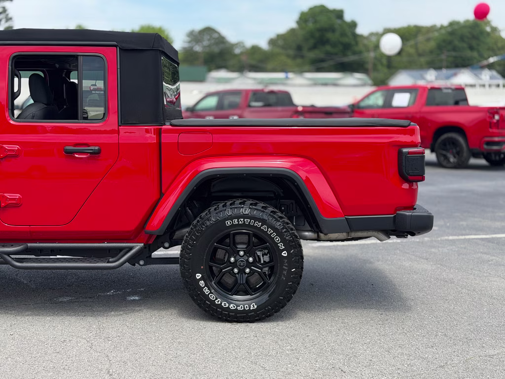 2024 Firecracker Red Clearcoat Jeep Gladiator Willys 4X4 Truck