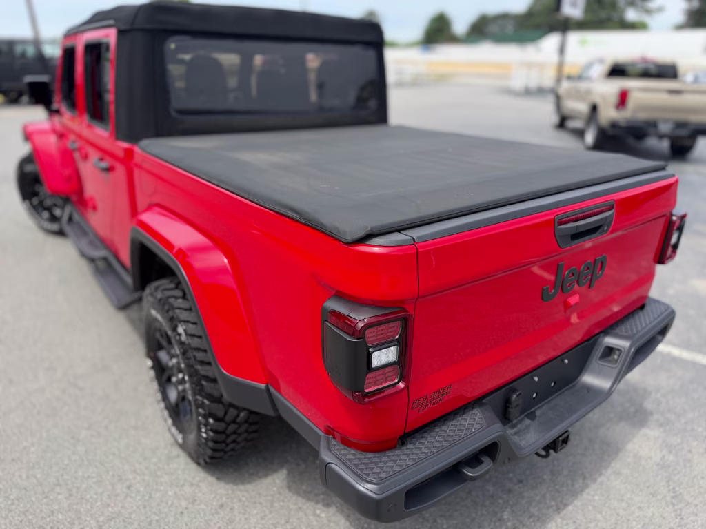 2024 Firecracker Red Clearcoat Jeep Gladiator Willys 4X4 Truck