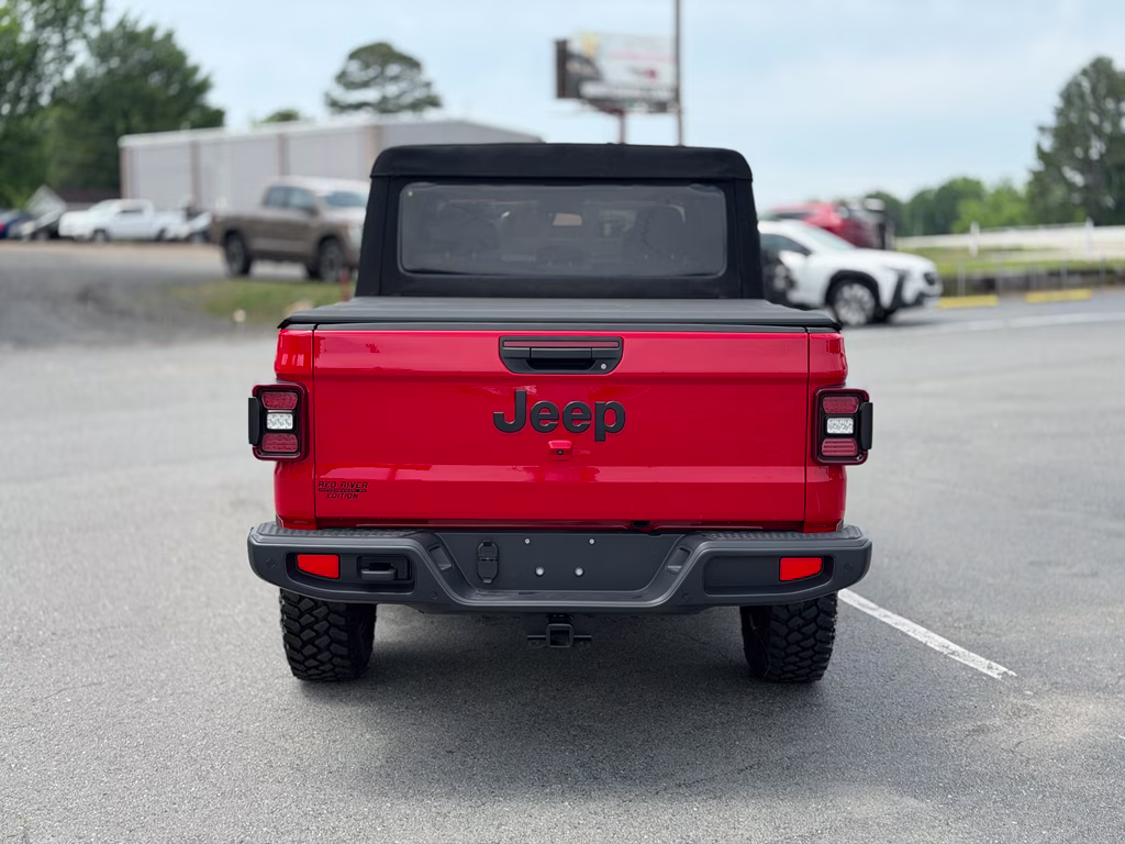 2024 Firecracker Red Clearcoat Jeep Gladiator Willys 4X4 Truck
