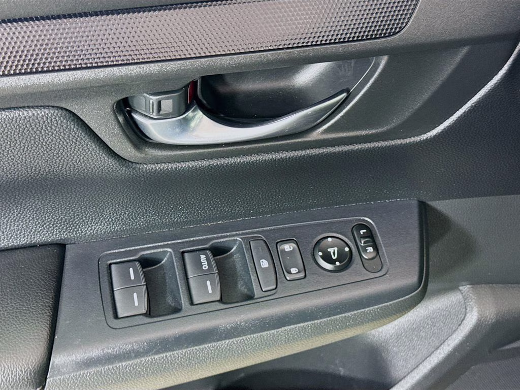2025 Nh-904 Honda CR-V LX FWD SUV