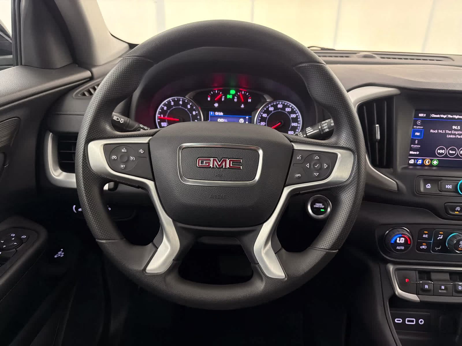 2023 Ebony Twilight Metallic GMC Terrain SLE FWD SUV