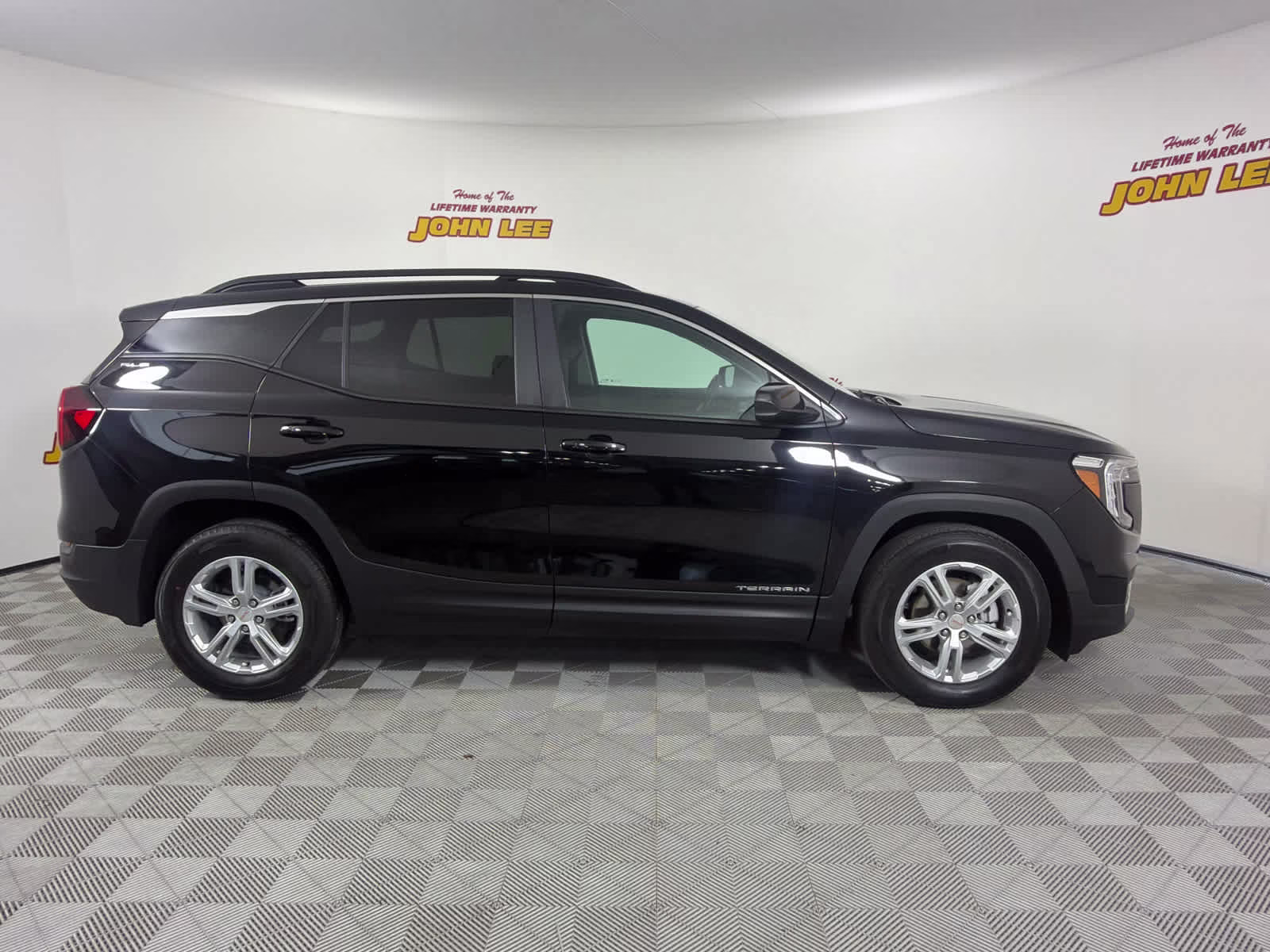 2023 Ebony Twilight Metallic GMC Terrain SLE FWD SUV