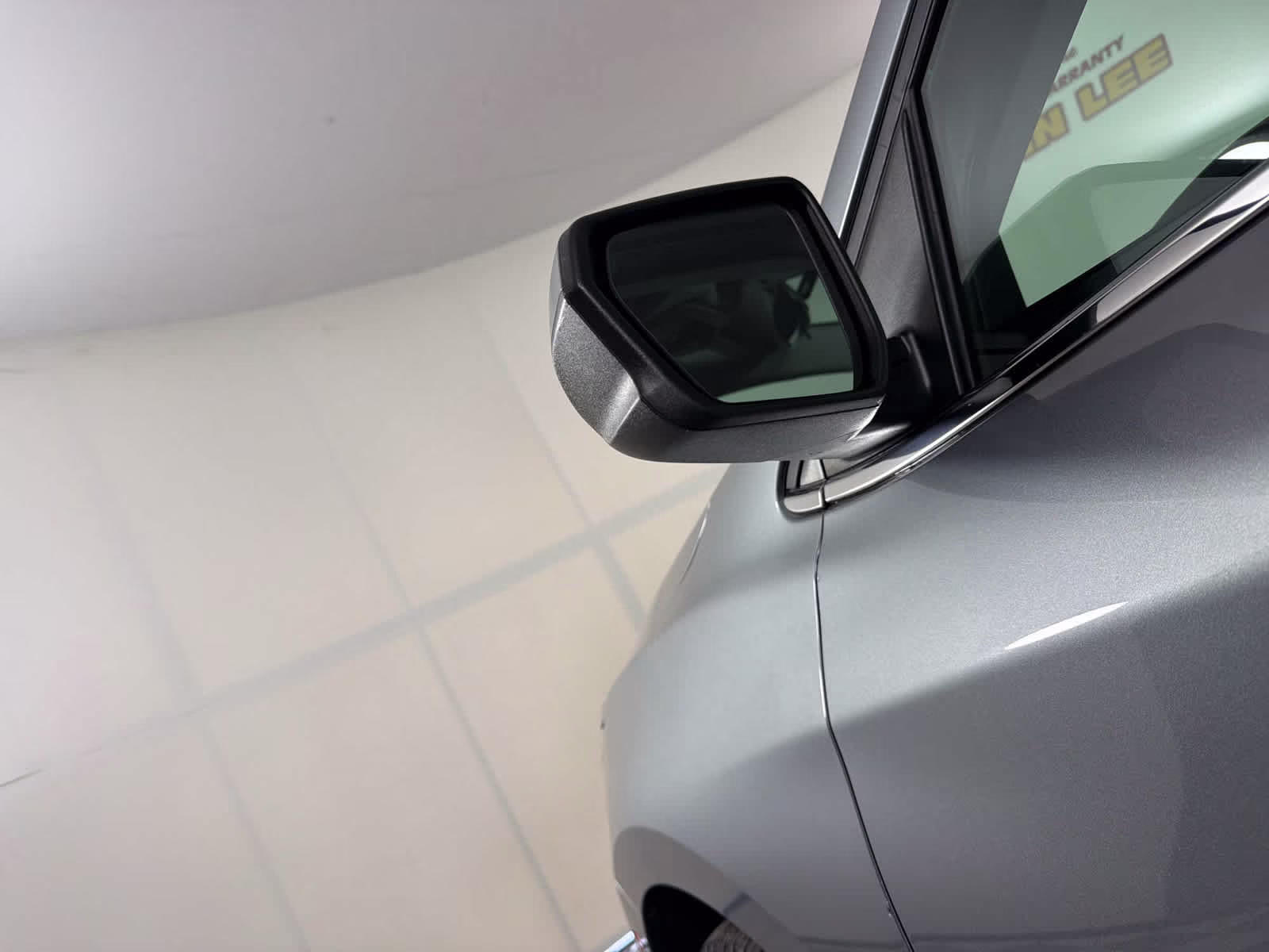 2023 Sterling Gray Metallic Chevrolet Equinox LT FWD SUV