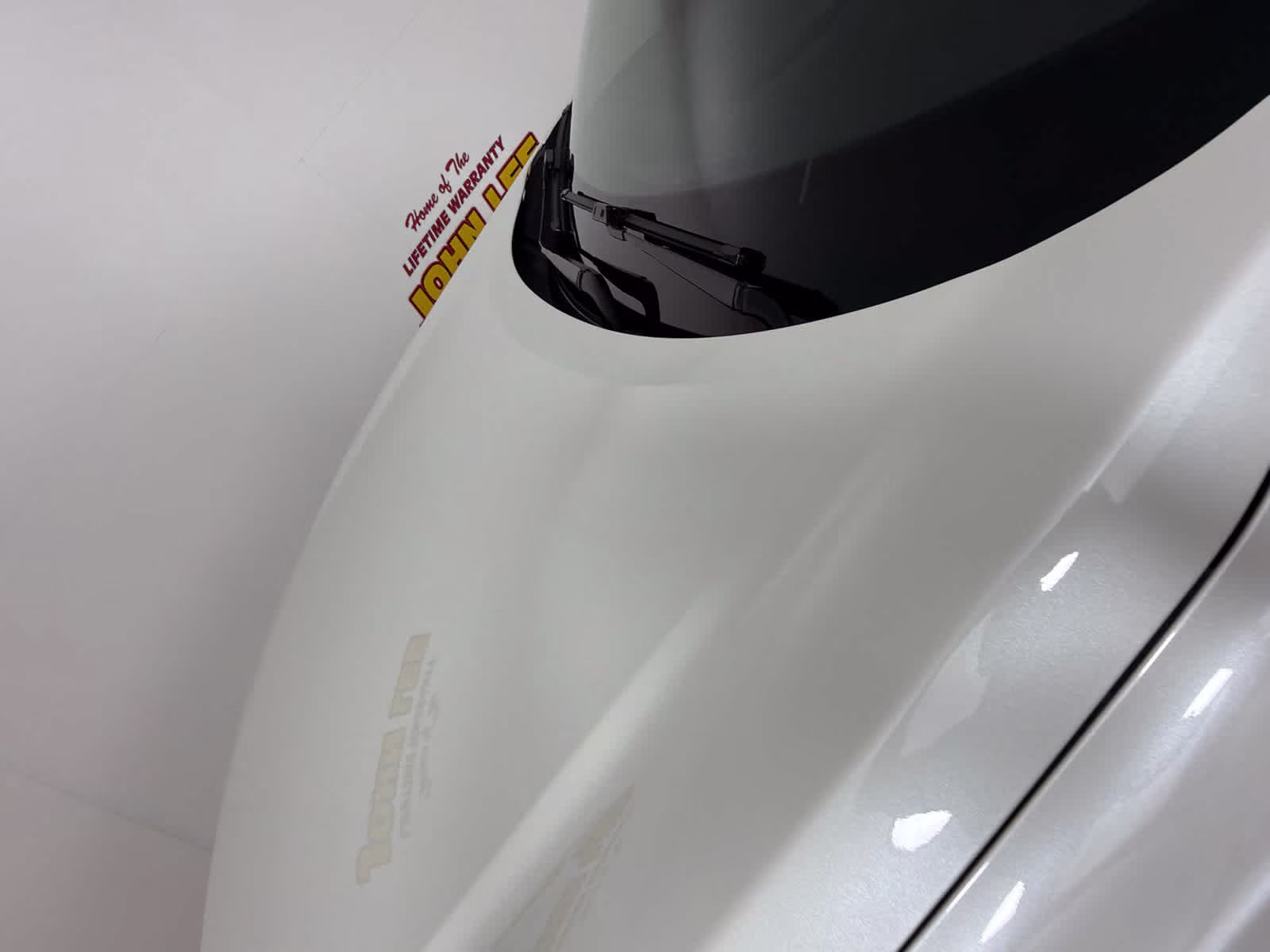 2024 Pearl White Tricoat Nissan Pathfinder SV FWD SUV