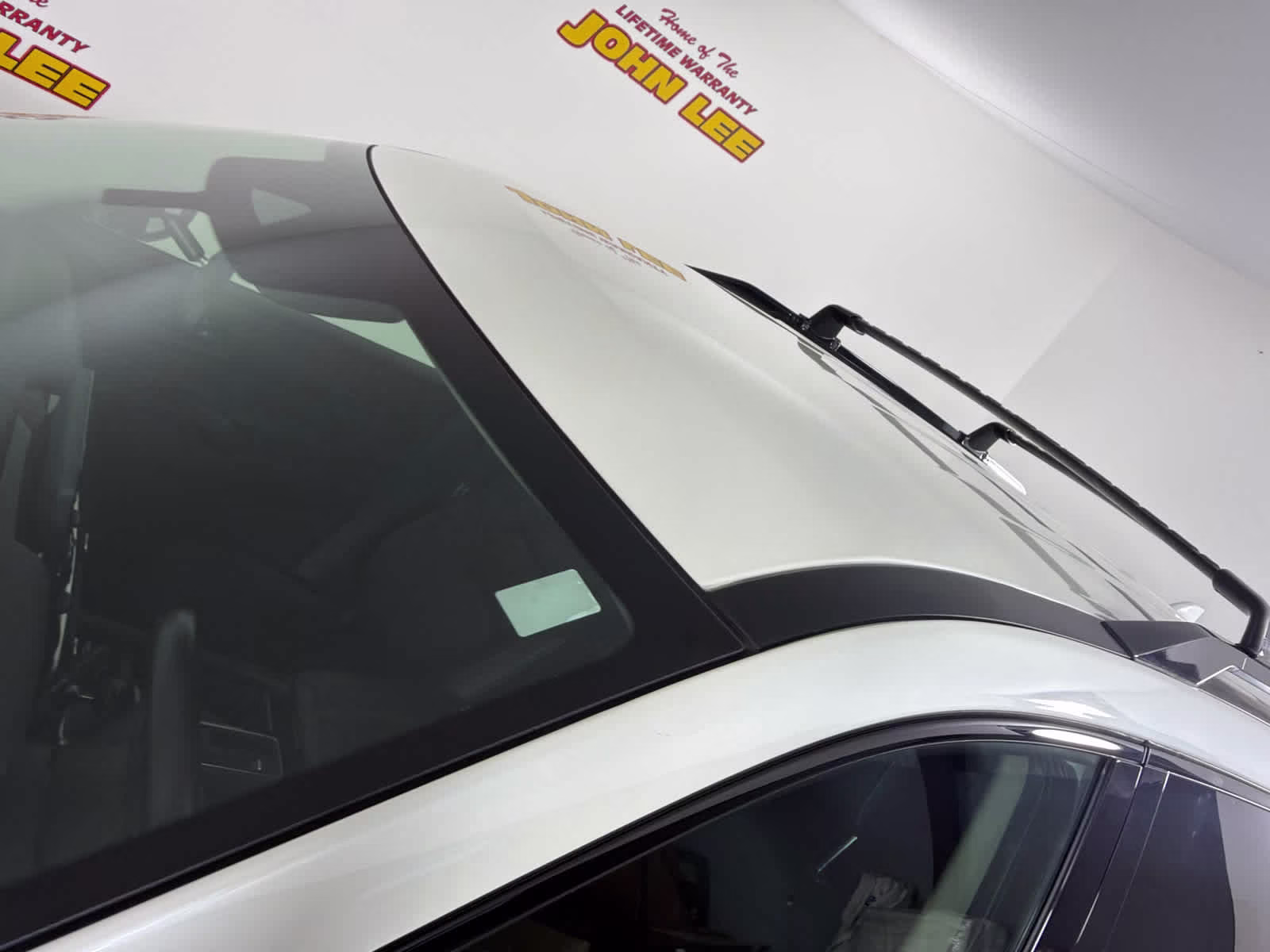 2024 Pearl White Tricoat Nissan Pathfinder SV FWD SUV