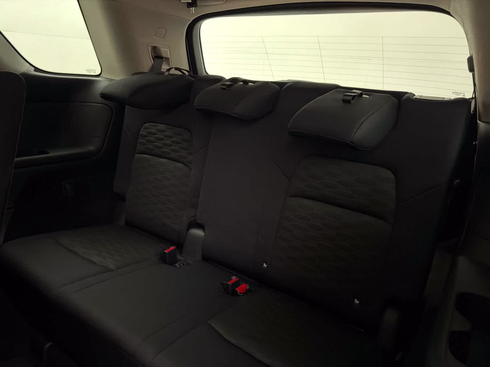 2024 Pearl White Tricoat Nissan Pathfinder SV FWD SUV
