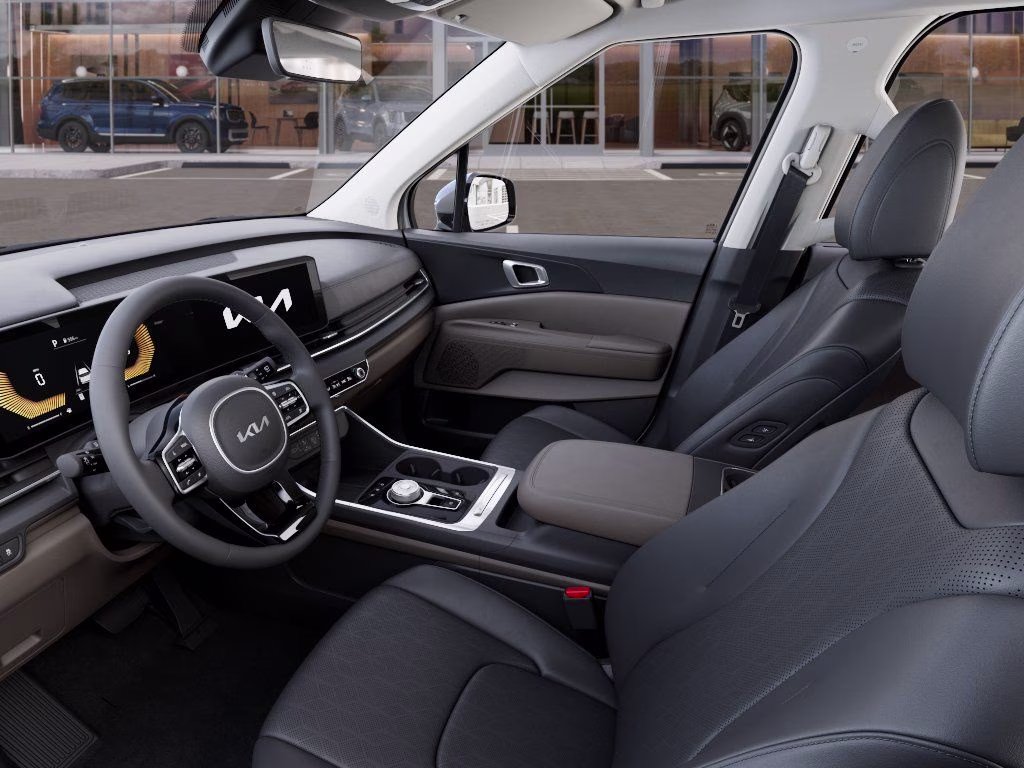 2026 Snow White Pearl Kia Carnival Hybrid EX FWD Van