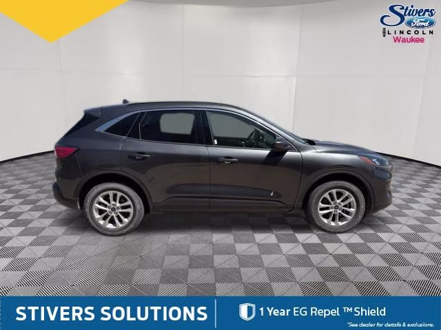 2020 Magnetic Ford Escape SE AWD SUV