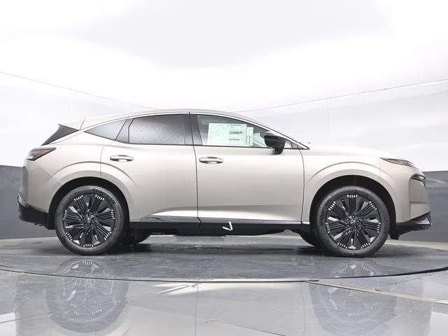 2026 Champagne Silver Metallic Nissan Murano Platinum AWD SUV