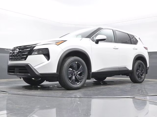 2026 Everest White Pearl Tricoat Nissan Rogue SV FWD SUV