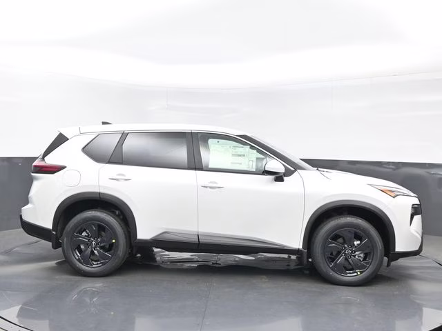 2026 Everest White Pearl Tricoat Nissan Rogue SV FWD SUV