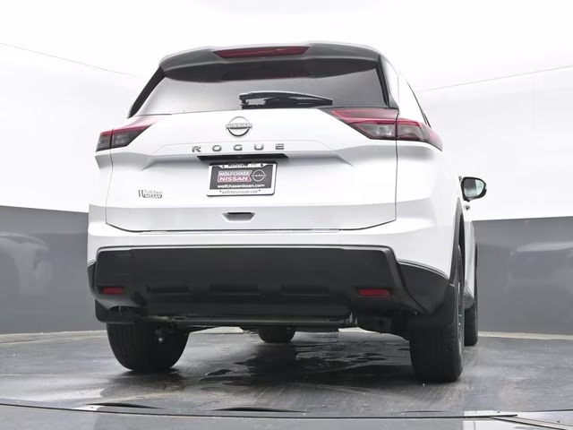 2026 Everest White Pearl Tricoat Nissan Rogue SV FWD SUV