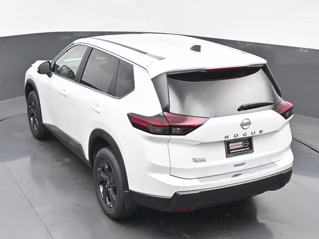 2026 Everest White Pearl Tricoat Nissan Rogue SV FWD SUV