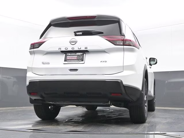2026 Everest White Pearl Tricoat Nissan Rogue SV AWD SUV