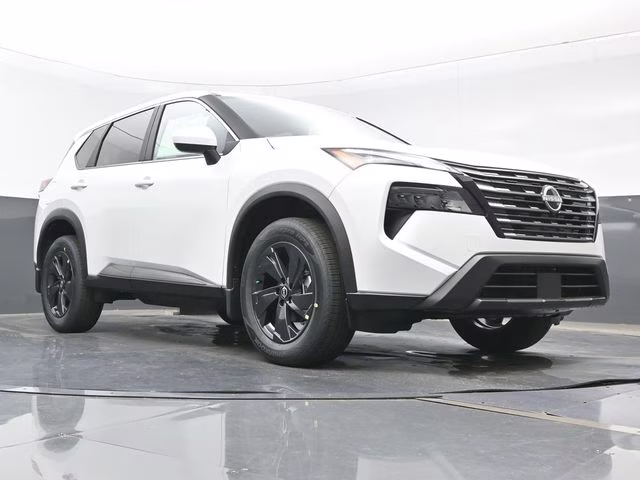 2026 Everest White Pearl Tricoat Nissan Rogue SV AWD SUV