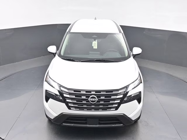 2026 Everest White Pearl Tricoat Nissan Rogue SV AWD SUV