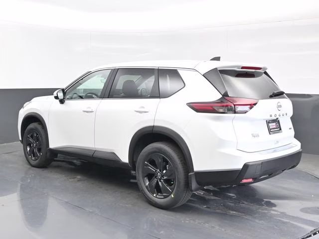 2026 Everest White Pearl Tricoat Nissan Rogue SV AWD SUV