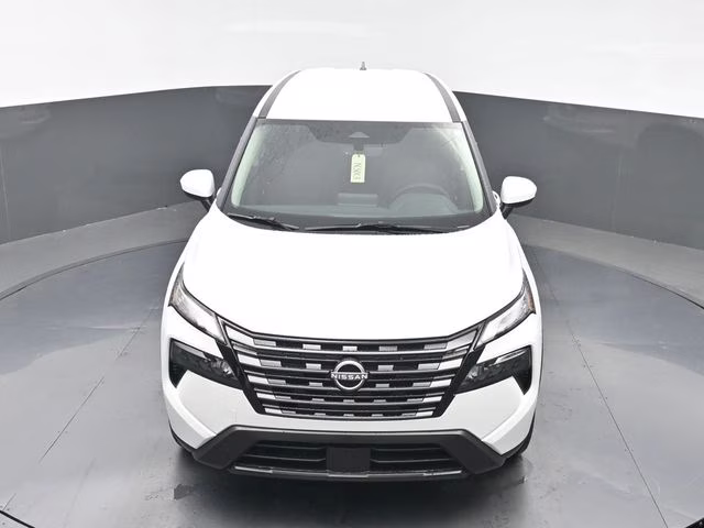 2026 Everest White Pearl Tricoat Nissan Rogue SV AWD SUV